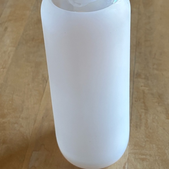 bkr - Picture 2 of 3